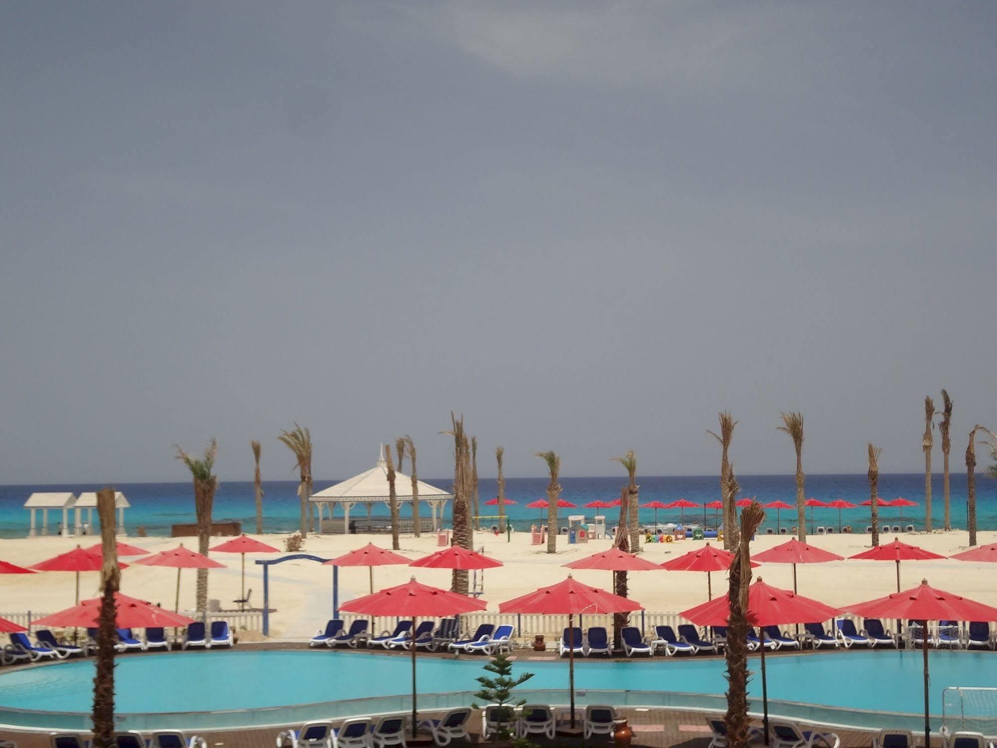 Porto Matrouh Beach Resort Mersa Matruh Buitenkant foto